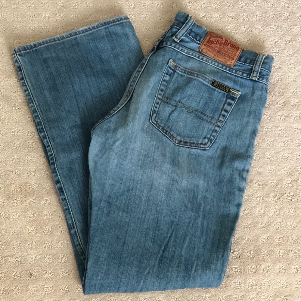 Lucky Brand Sweet N Straight Jeans B2